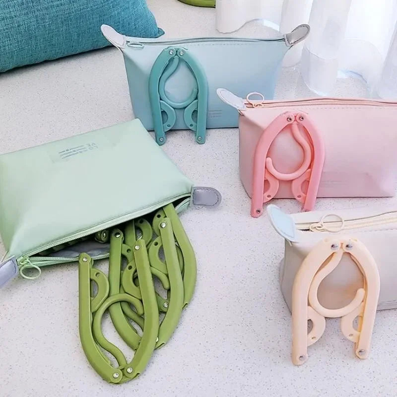 Travel Folding Plastic Clothes Hangers Portable Business Trip Storage Bag Student Dormitory Socks Underwear Drying Rack